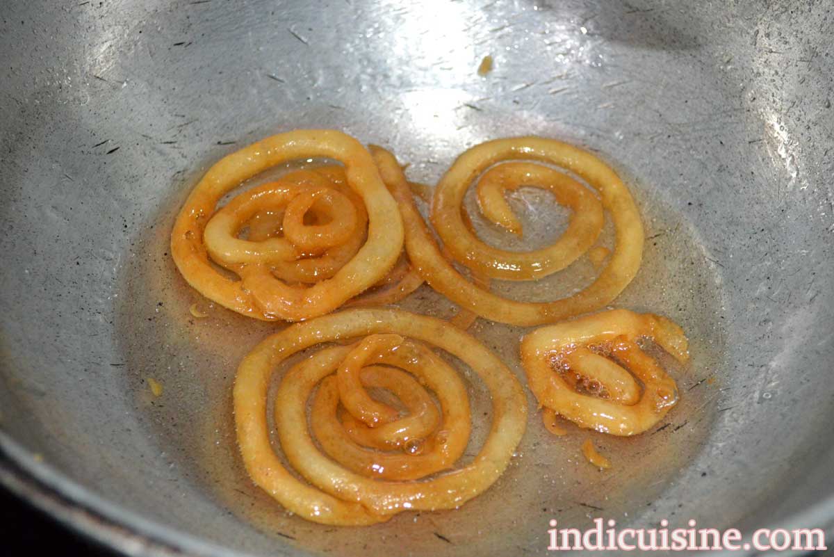 Instant Jalebi Recipe Step By Step Recipe With Pictures Indian Cuisine